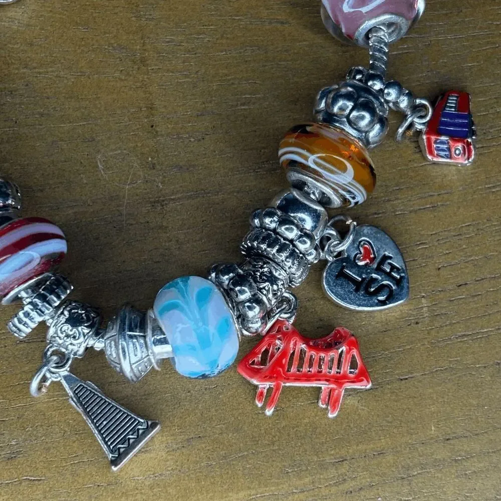 San Fransisco Travel Charm Bracelet Preowned Bridge Metallic Silver Heart clasp